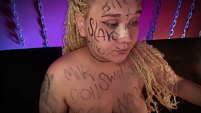 Snapshot of Laura_takint chatting on 01/16/25, 08:36 Laura takint online show from 01/16/25, 08:36