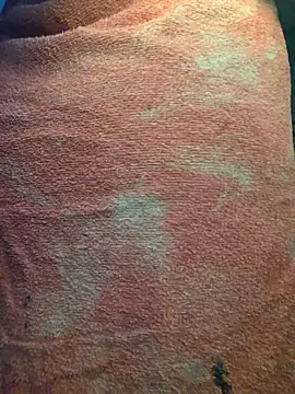 Snapshot of Laura_takint chatting on 10/16/25, 09:16 Laura takint online show from 10/16/25, 09:16