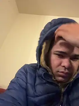 Snapshot of marhi32 chatting on 02/08/26, 12:30 marhi32 online show from 02/08/26, 12:30