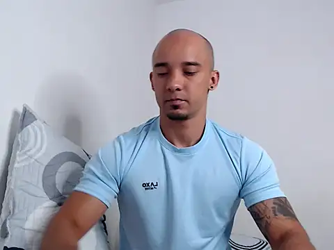 SimonRoberth online show from 12/17/25, 06:14