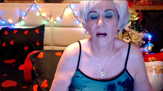 HappyWomanOn online show from 12/17/24, 05:15