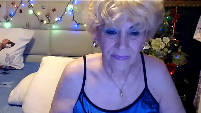 HappyWomanOn online show from 12/03/25, 07:45