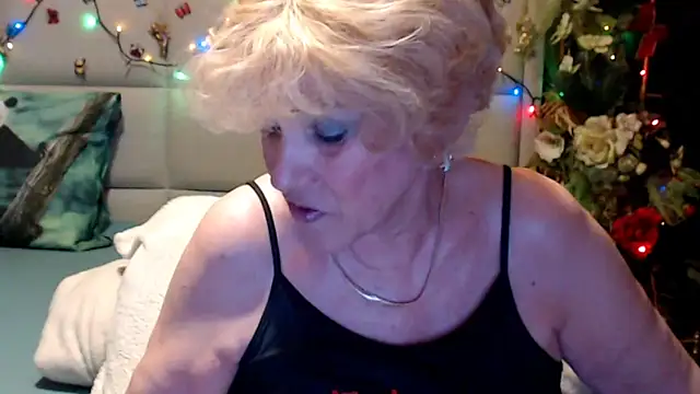 HappyWomanOn online show from 06/03/26, 08:39