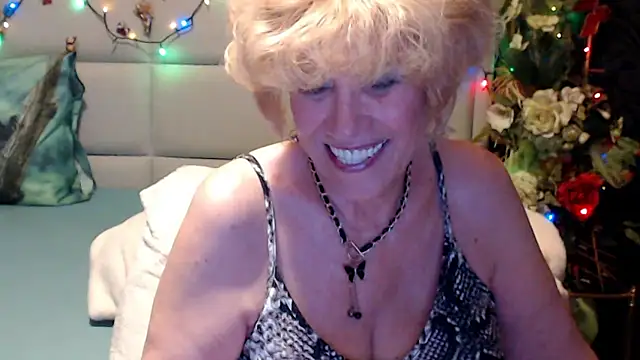 HappyWomanOn online show from 06/05/26, 08:25