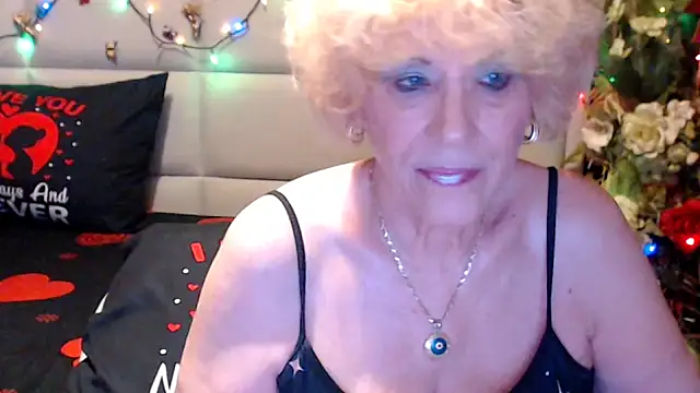 HappyWomanOn online show from 06/14/26, 09:11