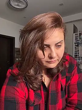 AnneKane online show from 02/12/26, 04:07