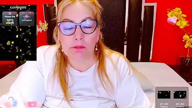 Nayla Garner online show from 03/13/25, 03:28