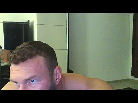 muscularkevin online show from 09/25/25, 03:32