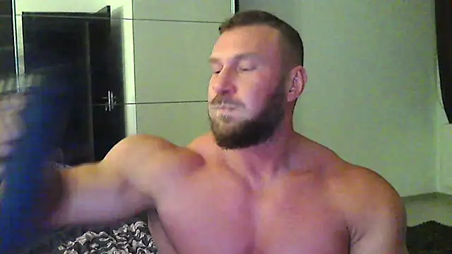 muscularkevin online show from 05/21/26, 03:24