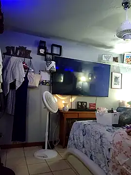 Hotredheadandtoungelasher online show from 01/10/26, 10:39