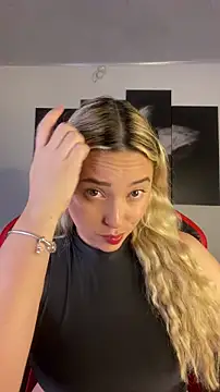 Irisweet  online show from 12/14/25, 03:17