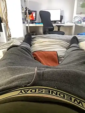 Snapshot of Luishorny19 chatting on 01/18/25, 02:12 Luishorny19 online show from 01/18/25, 02:12