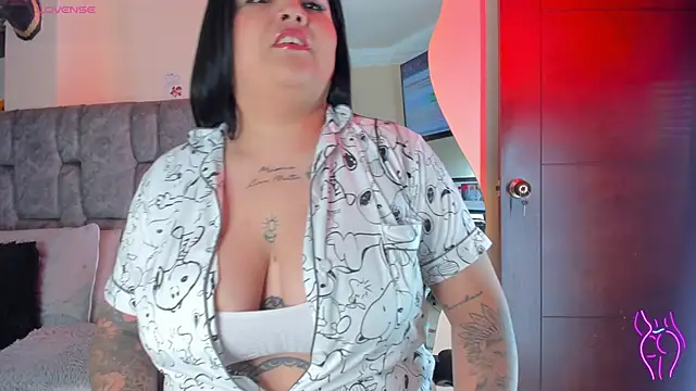 danielasexya1 online show from 12/02/25, 04:29