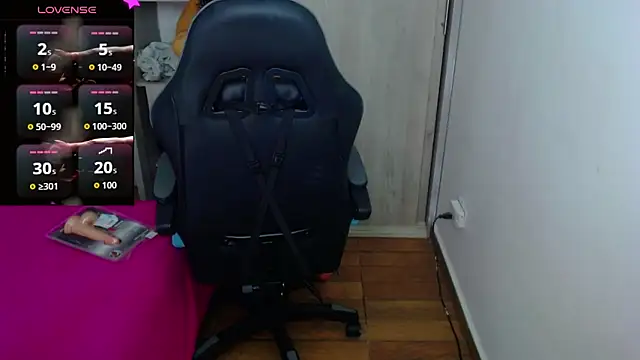 sex boy199 online show from 10/03/25, 02:19