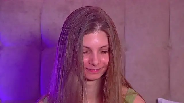 AudreyBarlow online show from 02/28/25, 06:32