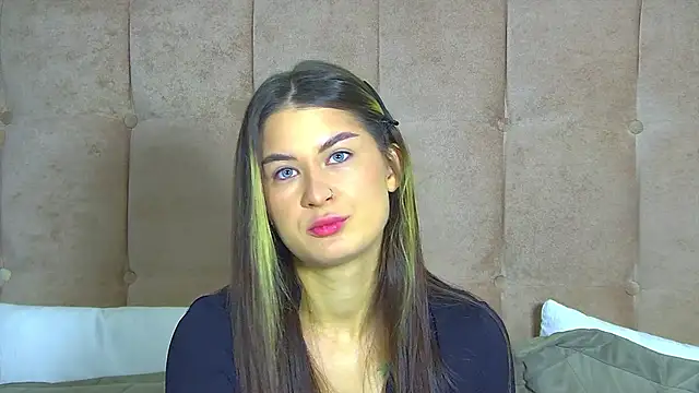 Snapshot of RachelSimpson chatting on 03/14/26, 07:41 RachelSimpson online show from 03/14/26, 07:41