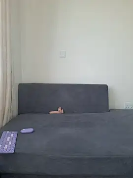 Snapshot of Red_butterfly2 chatting on 02/20/26, 05:37 Red butterfly2 online show from 02/20/26, 05:37