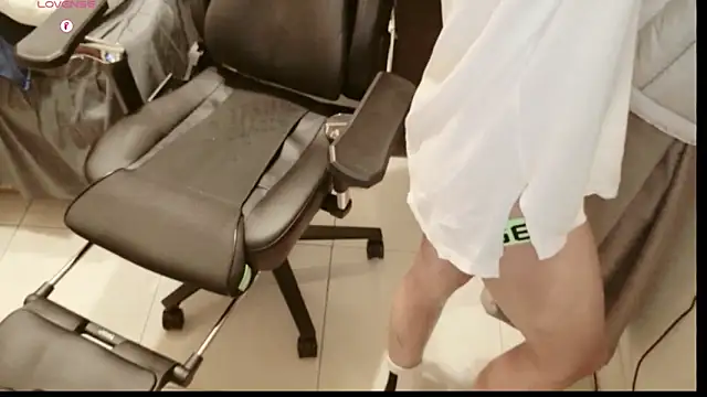 Canto-Dvng online show from 11/13/25, 03:55