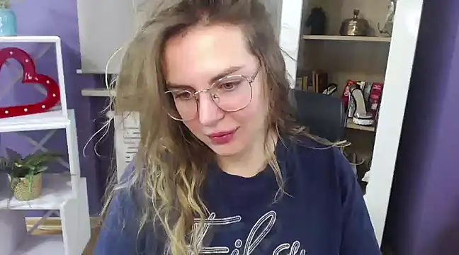 Zoey Erotic online show from 12/31/24, 05:33