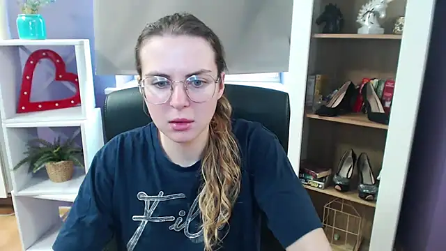 Zoey Erotic online show from 03/14/25, 08:53