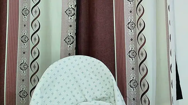 Snapshot of brenlissy89 chatting on 09/29/25, 03:17 brenlissy89 online show from 09/29/25, 03:17