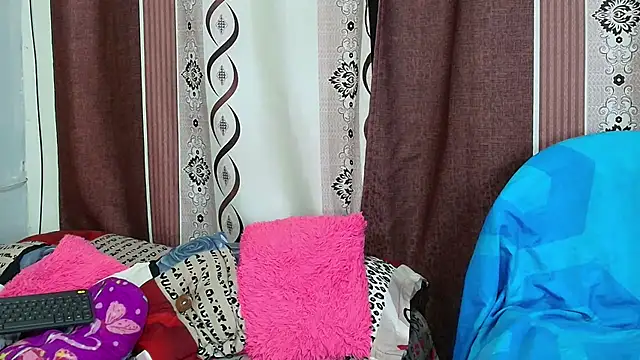 brenlissy89 online show from 11/28/25, 04:42