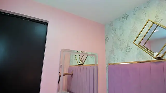 Sariitaa  online show from 03/22/25, 11:53