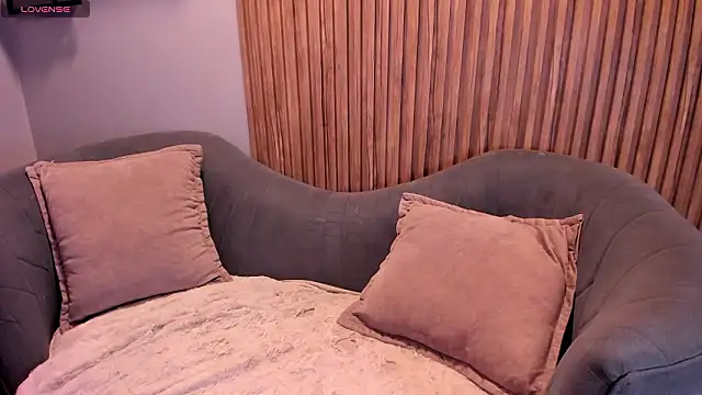 Sariitaa  online show from 03/17/26, 02:31