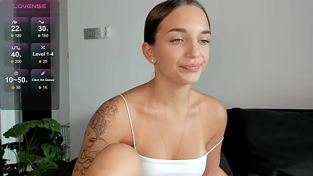 minimaya online show from 12/14/24, 06:24