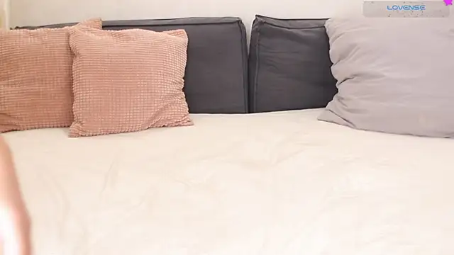 Lily minx online show from 02/02/26, 04:22