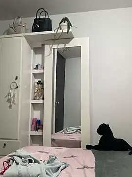 Kataliina online show from 03/22/25, 05:49