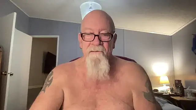 Snapshot of kcbace61760 chatting on 02/14/26, 03:14 kcbace61760 online show from 02/14/26, 03:14