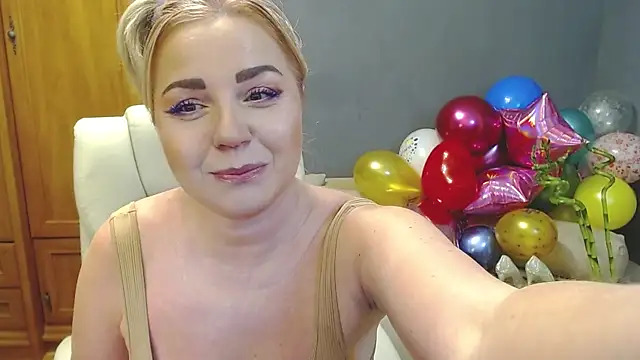 Snapshot of Cute_sun chatting on 12/22/24, 08:36 Cute sun online show from 12/22/24, 08:36