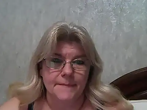 Diana 49 online show from 03/09/25, 04:11
