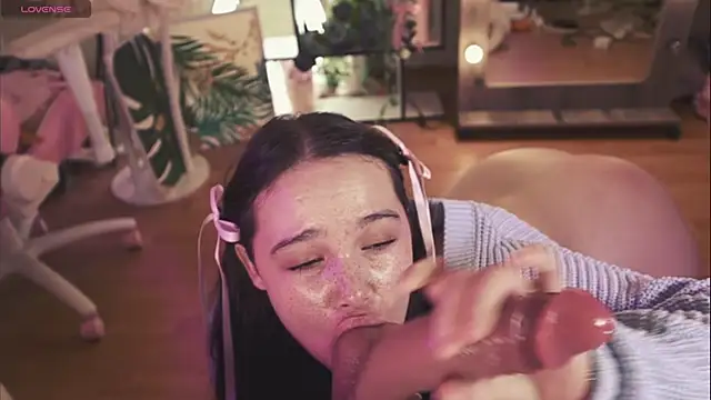 Chery Lady22 online show from 02/21/25, 03:43