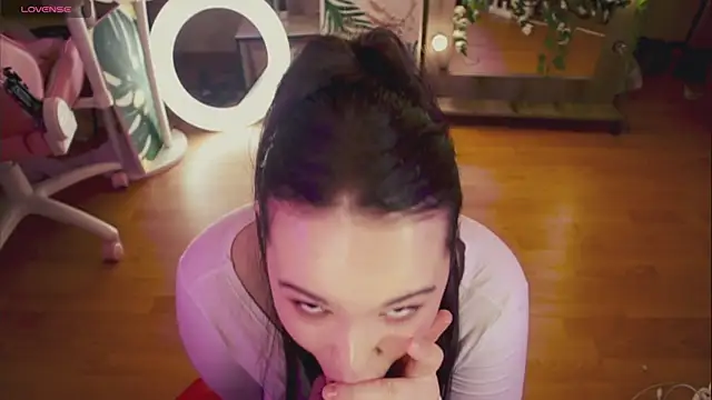 Chery Lady22 online show from 03/06/25, 04:41