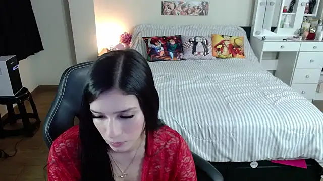 Snapshot of kittykat18x chatting on 04/14/26, 01:33 kittykat18x online show from 04/14/26, 01:33
