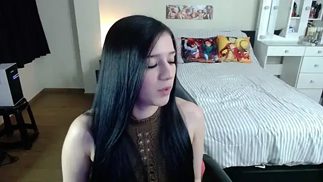 Snapshot of kittykat18x chatting on 06/01/26, 12:45 kittykat18x online show from 06/01/26, 12:45
