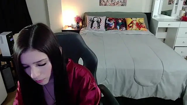 Snapshot of kittykat18x chatting on 06/19/26, 11:52 kittykat18x online show from 06/19/26, 11:52