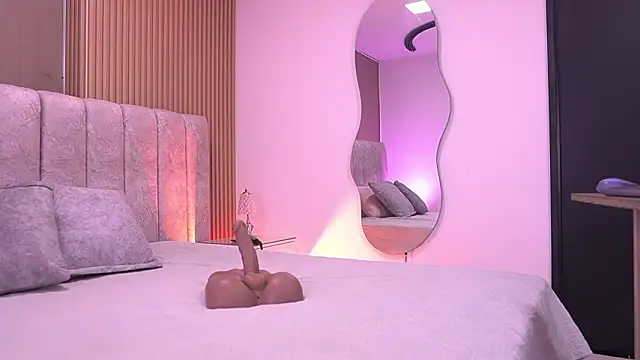 violeta aroca online show from 02/10/26, 03:10