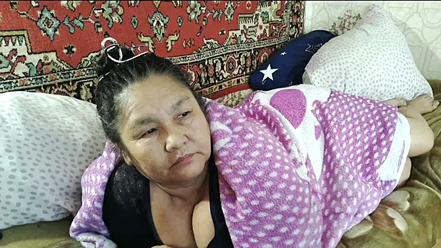 Zulfiya Bruce online show from 06/22/26, 03:47