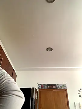 3littleschoolteens online show from 11/12/25, 05:02