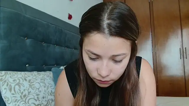 3littleschoolteens online show from 04/30/26, 06:14