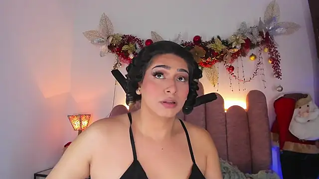 ISABELLASSMITH online show from 12/24/24, 11:22