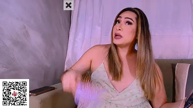 ISABELLASSMITH online show from 11/19/25, 08:36