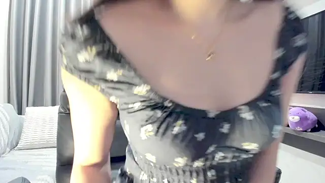 Snapshot of Kya_Choco8 chatting on 01/11/25, 08:10 Kya Choco8 online show from 01/11/25, 08:10