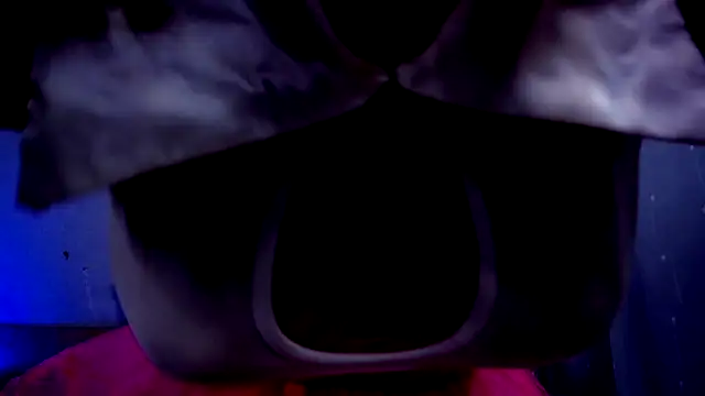 Snapshot of LickLizzy chatting on 02/10/25, 07:07 LickLizzy online show from 02/10/25, 07:07