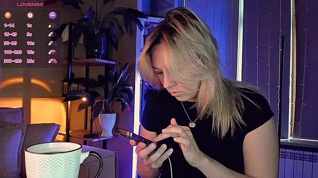 5 in one online show from 10/03/25, 04:53