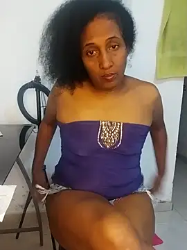 Snapshot of Aishamara chatting on 01/18/26, 01:04 Aishamara online show from 01/18/26, 01:04