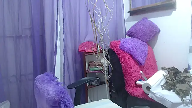 heyline milf online show from 11/01/25, 03:14